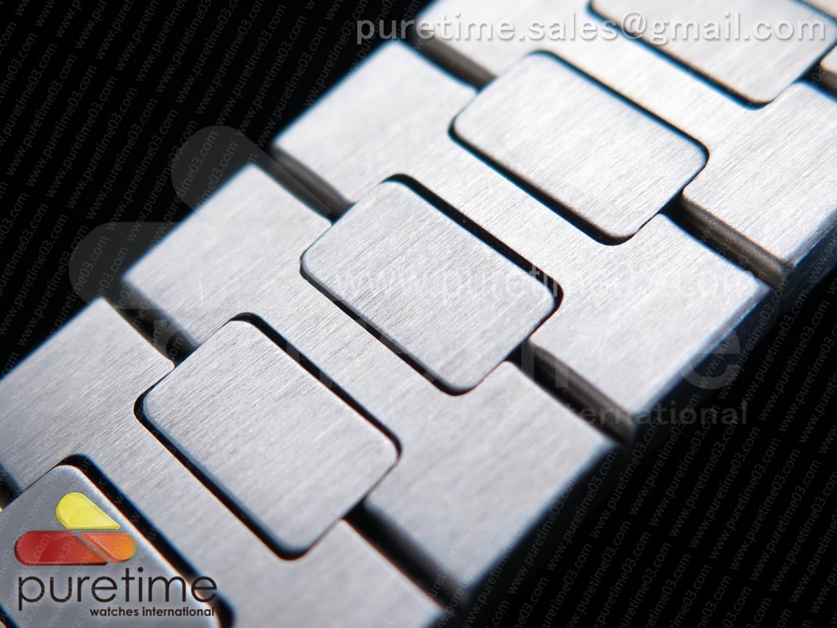 7e49ea41ef2983a551c99f097501d2e8_1536920679_3177.jpg